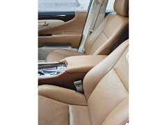 PRICE REDUCED: Lexus LS460 - 3
