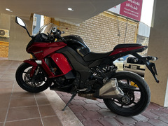 Kawasaki Z1000sx sports/touring motorcycle