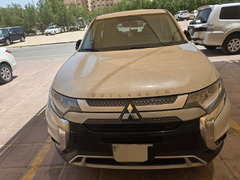 Mitsubishi outlander 2020 - 8