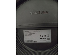 2 Samsung Monitors for sale + Free Headphones - 4