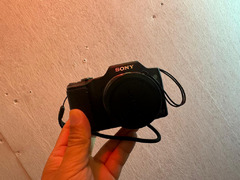 sony dsc-h20  camera