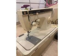 SINGER Sewing Machine  for sale