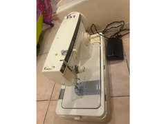 SINGER Sewing Machine  for sale - 2