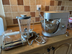 Selling Kenwood Chef Titanium with multiple Accessories - 3