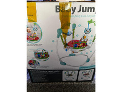 Baby jumper (bouncer)