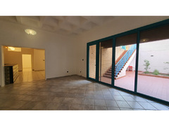 Lovely 2-Bed Flat in Peaceful Villa - with private garden