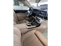 BMW 740Li  2016