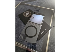 Samsung Flip 5 256GB graphite