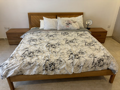 King Size Bed with mattress