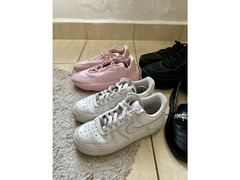 4 pairs of shoes size EUR 37