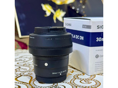 Sigma 30mm f/1.4 DC DN (Fujifilm X-Mount)