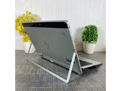 HP Elite X2 ( 2 in 1 ) G2 Intel Core i5-7200U 2.50GHz 16GB Ram - 256GB SSD