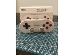 8BitDo - SN30 Pro Bluetooth controller