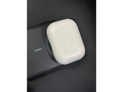 Apple AirPods Pro 2 (USB-C) A2968 Charging case only - 8