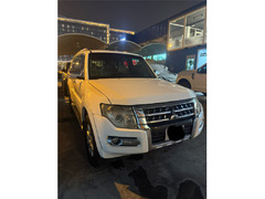 2017 Mitsubishi Pajero