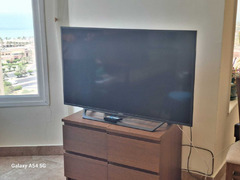 Sony smart TV 48" not much used.  Selling due to relocation