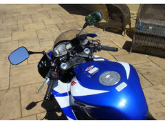 Honda CBR 600RR 2010 available