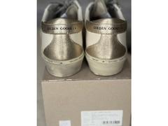 NEW: Golden Goose HI Star Classic with Spur (Women's)