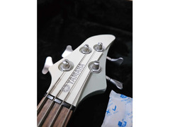 Yamaha RBX A2 Electric Bass Guitar  Maple/Rosewood/ W/ Hardcase Gator
