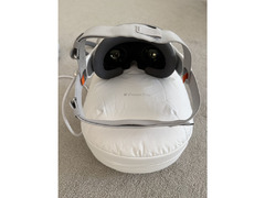 آبل فيجن برو – 256 جيجابايت (يشمل حقيبة سفر) / Apple Vision Pro – 256GB (Includes Travel Bag)