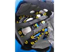 New Giant Roost Helmet MIPS w/Box Original