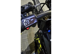 BRAND NEW BLACK SURRON LIGHT BEE X 2025 WITH 1 YEAR WARRANTY FOR SALE