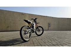 BRAND NEW BLACK SURRON LIGHT BEE X 2025 WITH 1 YEAR WARRANTY FOR SALE