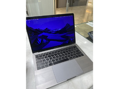 DROPPED PRICE - MacBook Pro 13' 2017 128GB 8GB Space Grey