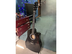 Fender Guitar - Black squier SA-105C