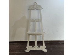 Wooden Easel Stand