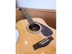 Yamaha F370 Dreadnought Natural Acoustic Guitar
