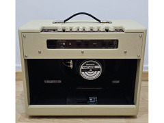 Blackstar Debut 50R Cream Oxblood