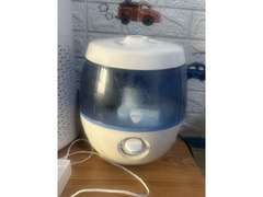 Philips Air purifier and vicks Humidifier