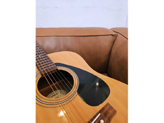 Yamaha F310 Natural Acoustic Guitar