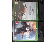 Xbox One with Kinect and 1 controller and 2 games