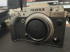 FUJI XT4
