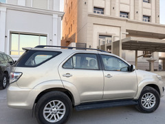 TOYOTA FORTUNER V6 2012 for urgent sale