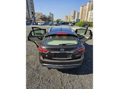 Infiniti QX70S 2014 (V8)