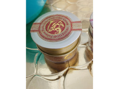 Salmon dark circle concealer eye cream