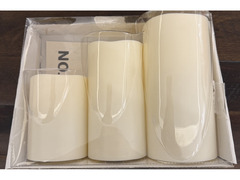 🎄 Selling Christmas decorations in great condition! 🎁