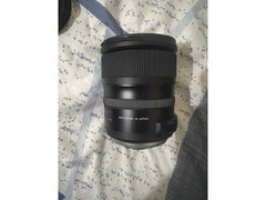 Canon 5D mark 4 with 24-70 lens