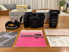 Mamiya 7II Black 6x7 Film Camera + 65mm f/4 lens and Panoramic Adapter - Top Mint Boxed