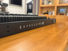 Expressive E Osmose Synthesizer