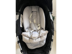 4moms Origami Automatic Folding Baby Stroller – Excellent Condition vs ( Imported) ( negotiable)