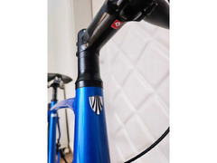 Trek FX2 Hybrid Disc Bike Alpine Blue